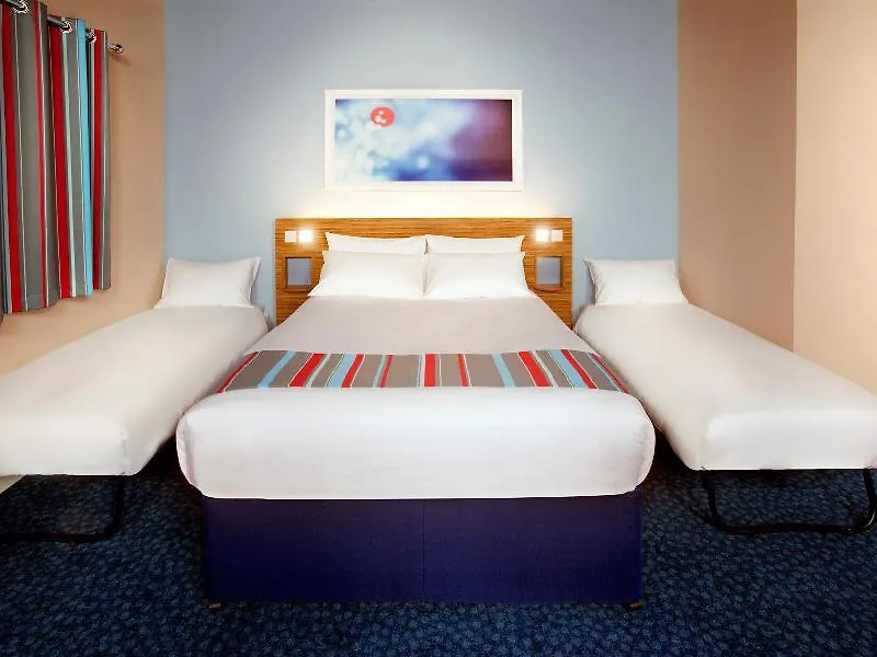 Travelodge Hull South Cave Hotham 3*,  Birleşik Krallık